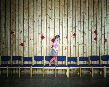 Katrina Tang. Unustatud väärtus. Eesti maakool. /Pilt 2014 aasta fotokunstimessilt/ 