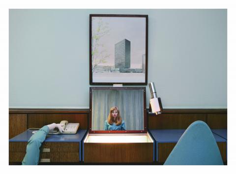 Foto: Anja Niemi, The Receptionist, 2013